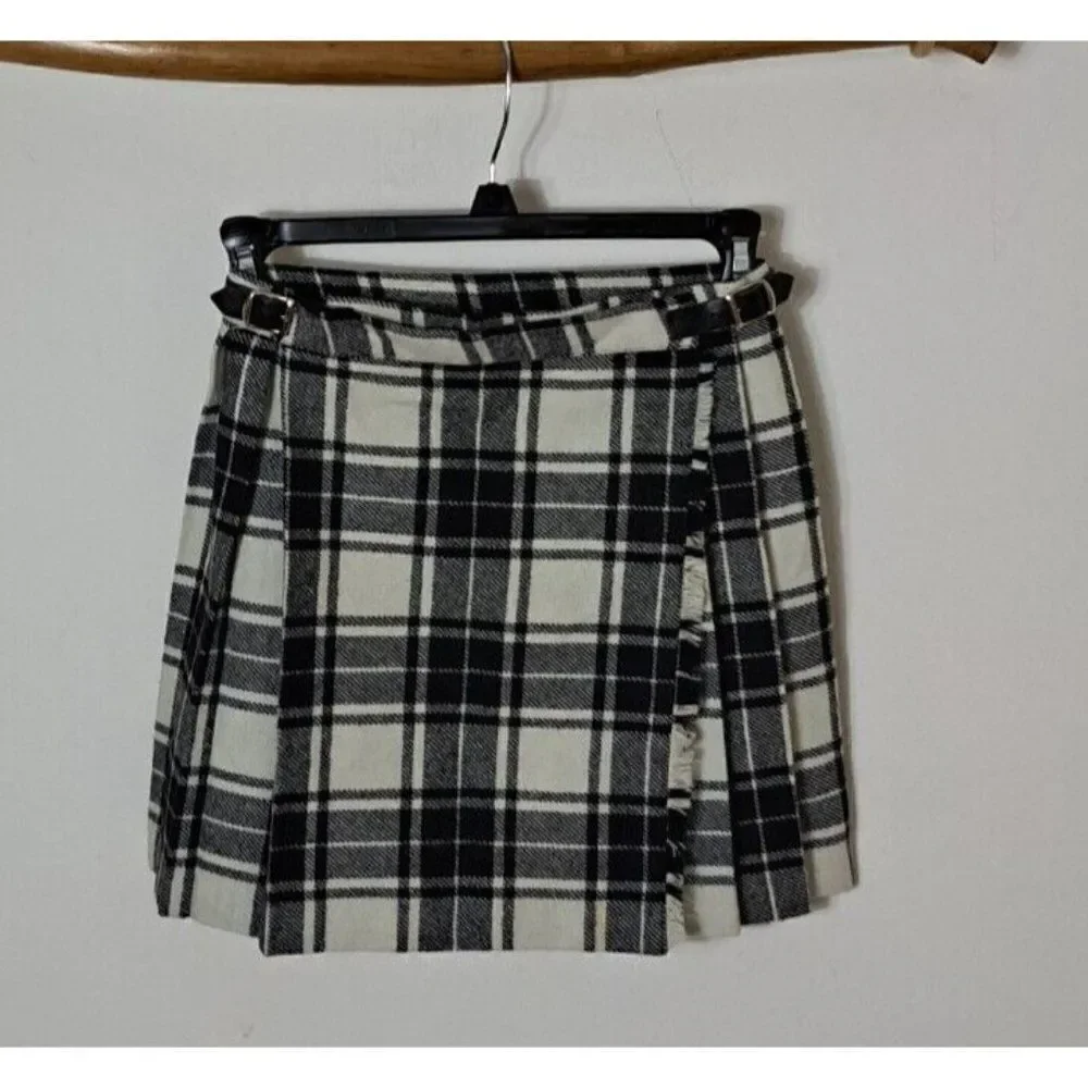 Blarney Skirt Mini Wrap Size 24 Black White  Plaid Woolen‎ Ireland Academia